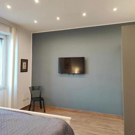 Suite Napoletana Наполи Екстериор снимка
