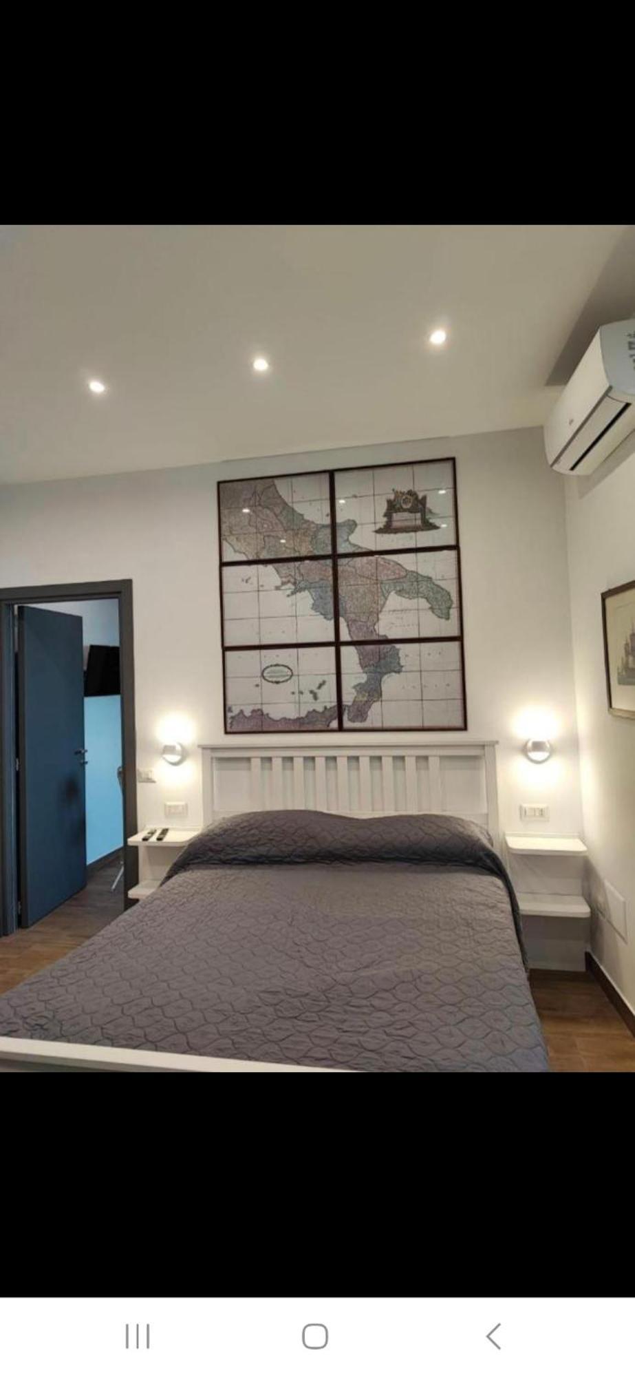 Suite Napoletana Наполи Екстериор снимка