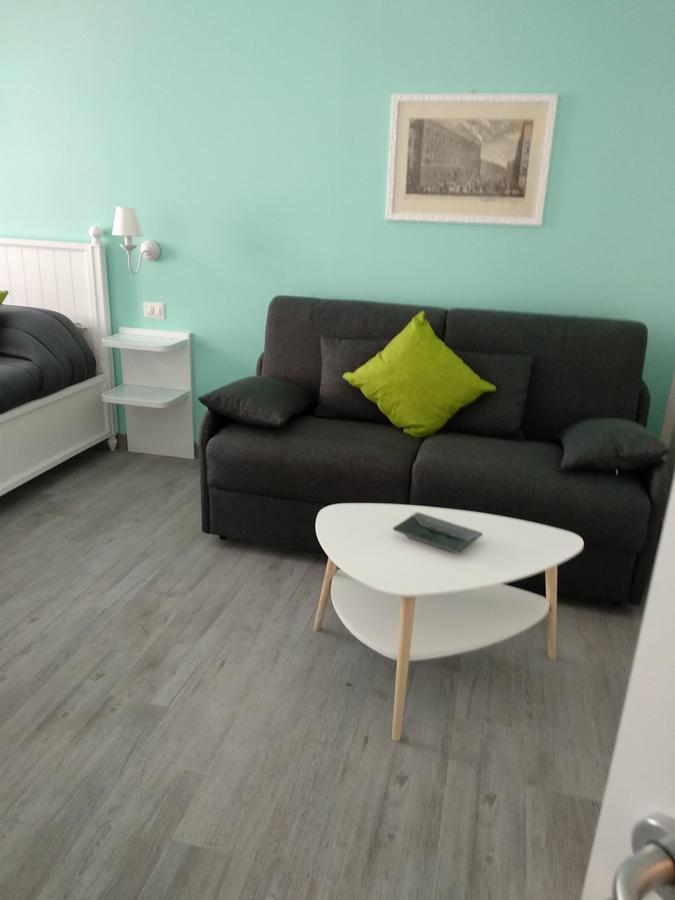 Suite Napoletana Наполи Екстериор снимка