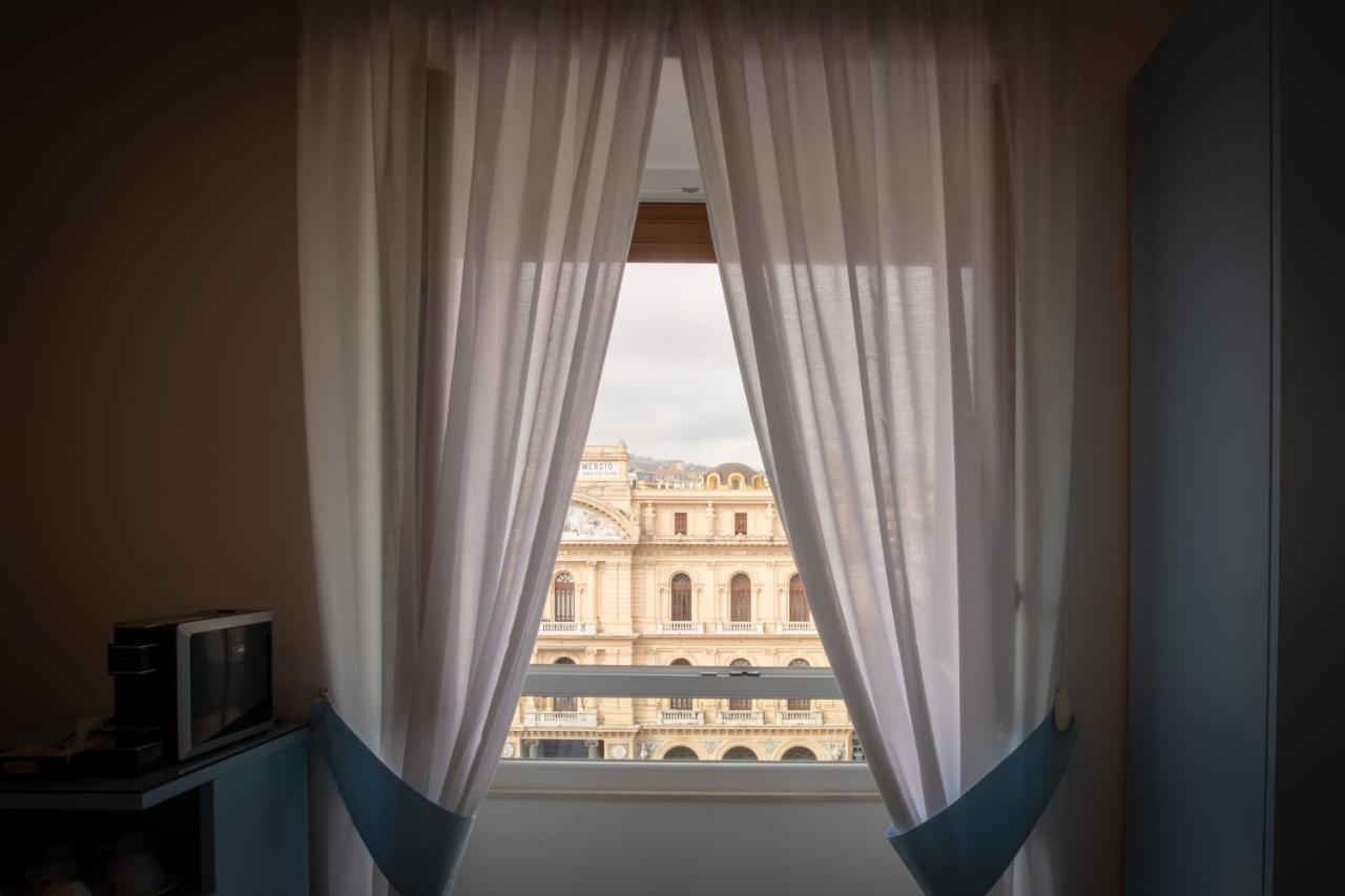 Suite Napoletana Наполи Екстериор снимка